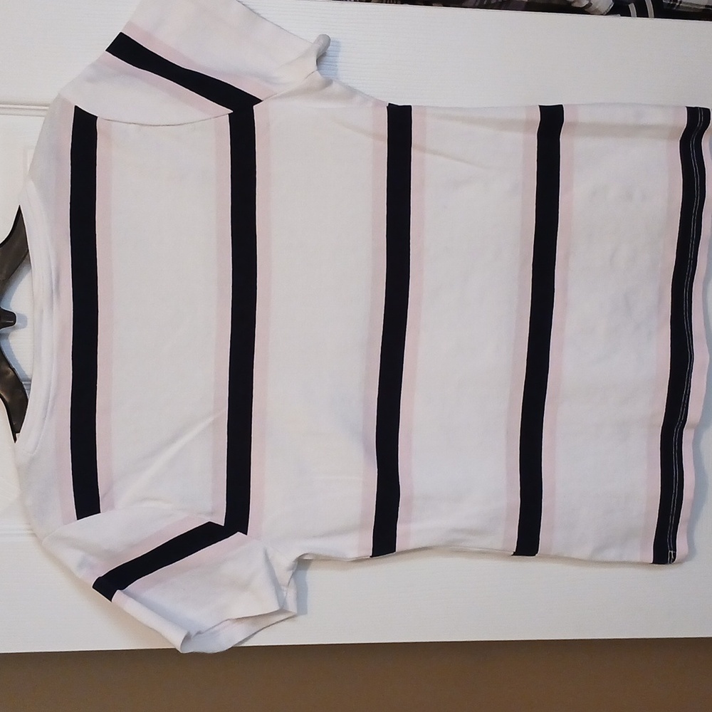 Tommy Hilfiger Women's Short Sleeve V-Neck Top - Pink and Black Stripes - Picture 4 of 5